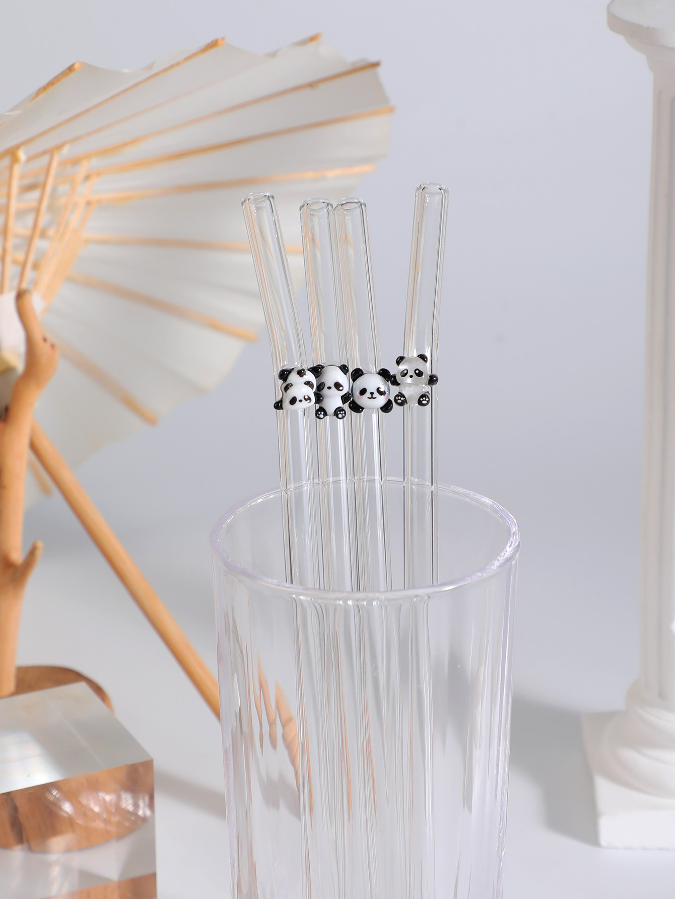 Reusable Straw - หลอดแก้วโค้งดีไซน์แพนด้า 4/7 ชิ้น ใช้ซ้ำได้ อุปกรณ์เสริมสำหรับกาแฟและเครื่องดื่มสุดน่ารัก ของจำเป็นสำหรับปาร์ตี้ริมชายหาด
